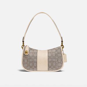 Coach Swinger Bag in Signature Jacquard - Barely Used!